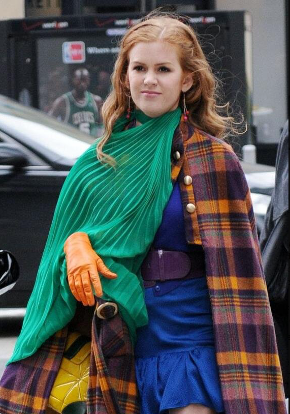 confessions of a shopaholic green pleated scarf